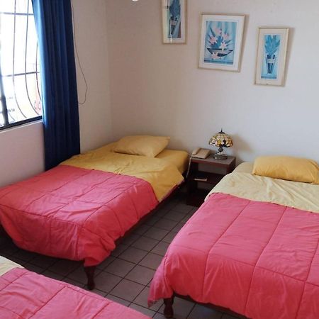 Hostal Iberia タララ エクステリア 写真