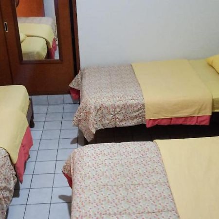 Hostal Iberia タララ エクステリア 写真